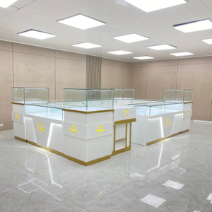 Conjunto de gabinete de jóias de laca branca