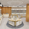 Luxo Ethan Jordan Jewelry Store: onde displays requintados se encontram com joias finas